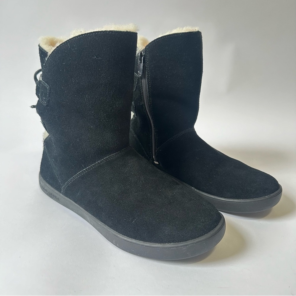 Ugg Koolaburra “Shazi” Suede Tie Back Short Fur Boots 1019361